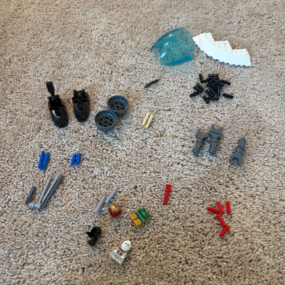 LEGO Mixed Parts Lot Marvel Iron Man Helmet Minifigure Pieces Technic Connectors